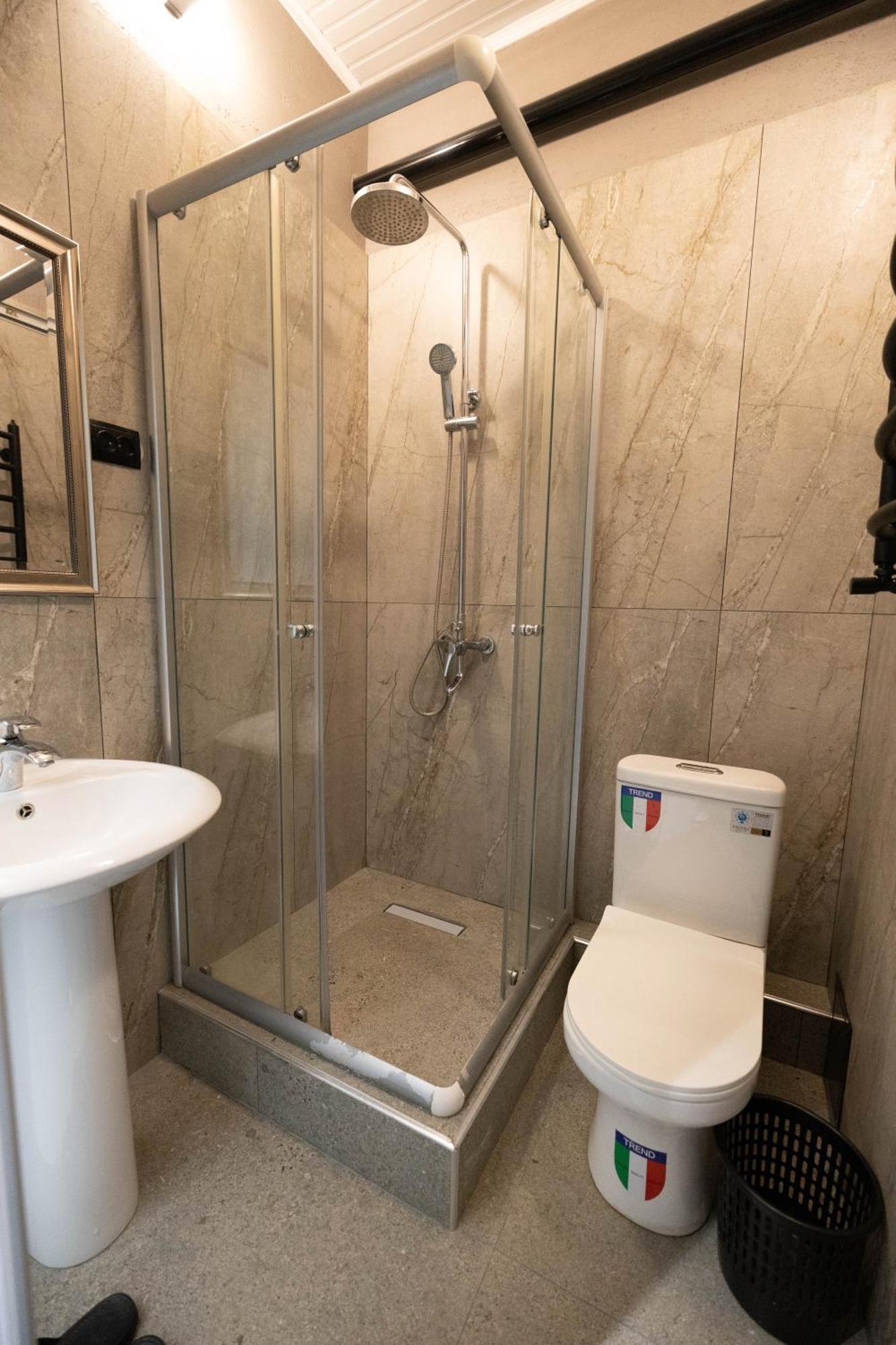 Local Hotel طشقند المظهر الخارجي الصورة
